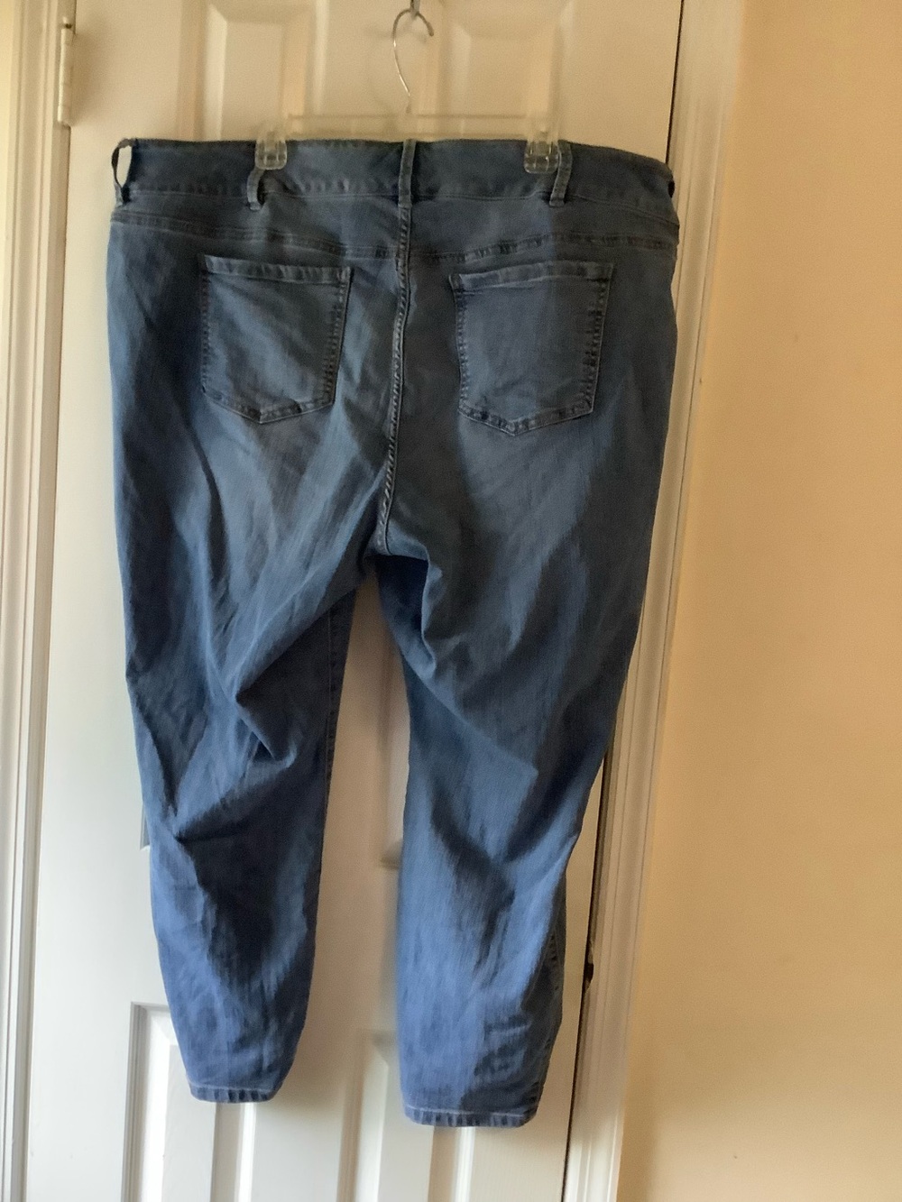 Torrid jeggings ~ 26R - Picture 2 of 15